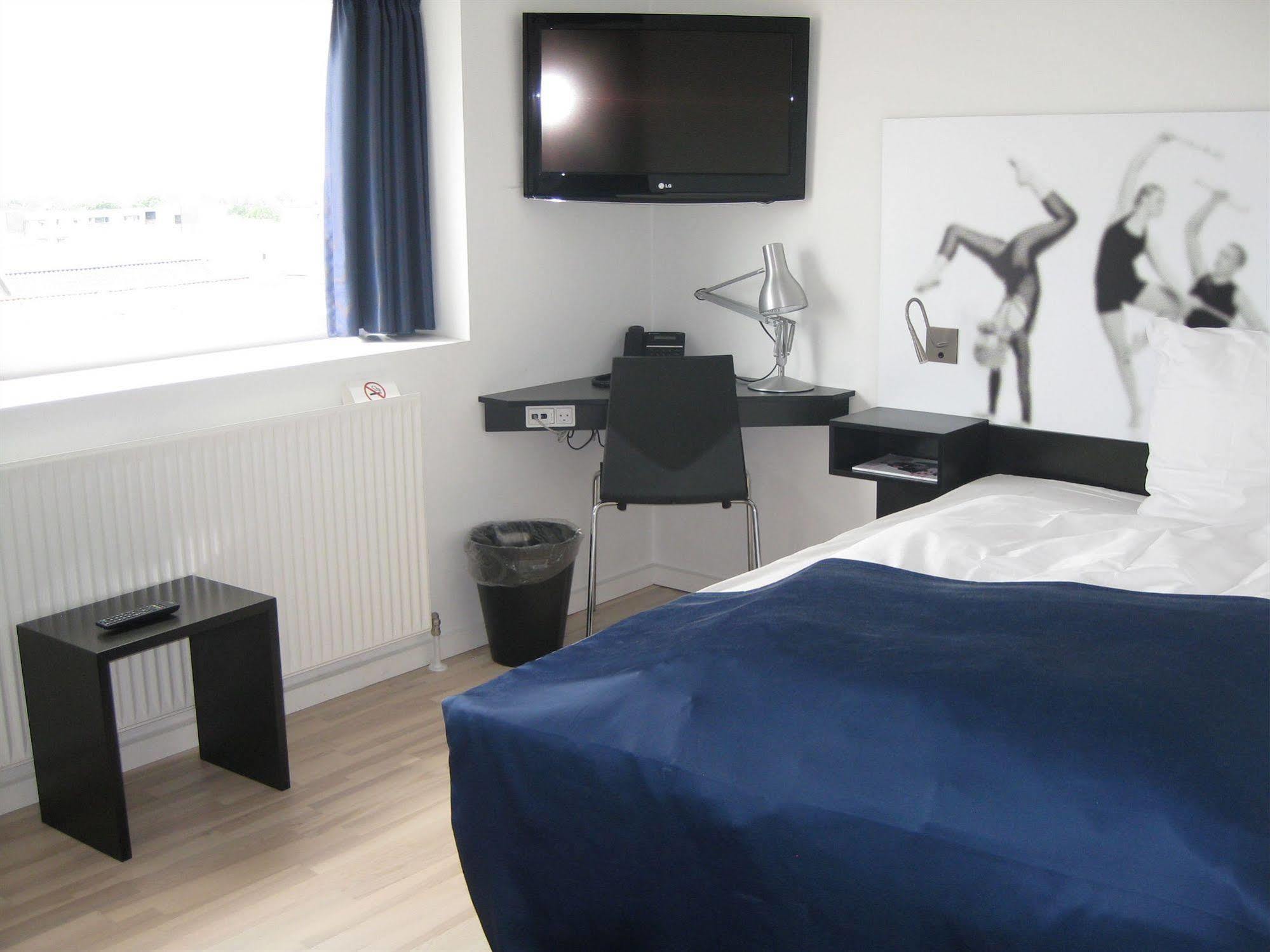 Hotel Dgi-Huset Herning Dış mekan fotoğraf